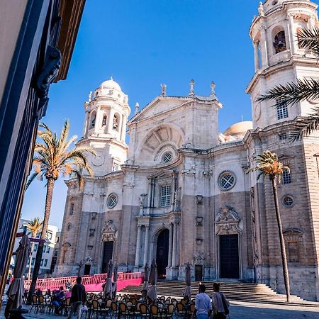 شقة كاديز  في Palacete Andaluz Vistas Excepcionales المظهر الخارجي الصورة